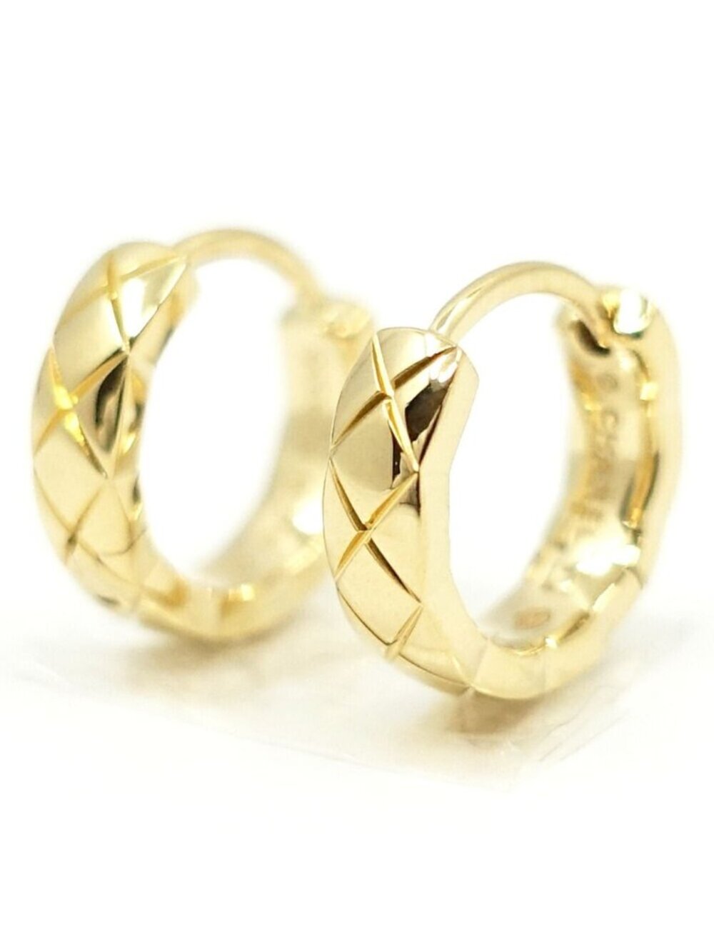 Chanel 18k Yellow Gold Coco Crush Mini Hoop Earrings Set